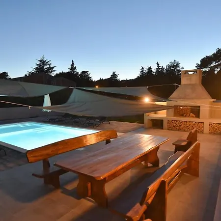 빌라 Pinia With Pool, 자다르
