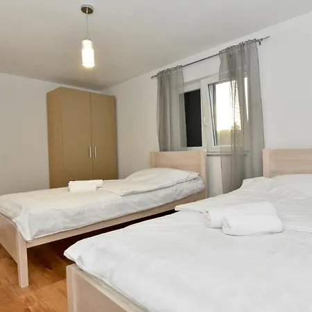 Villa Pinia With Pool, *